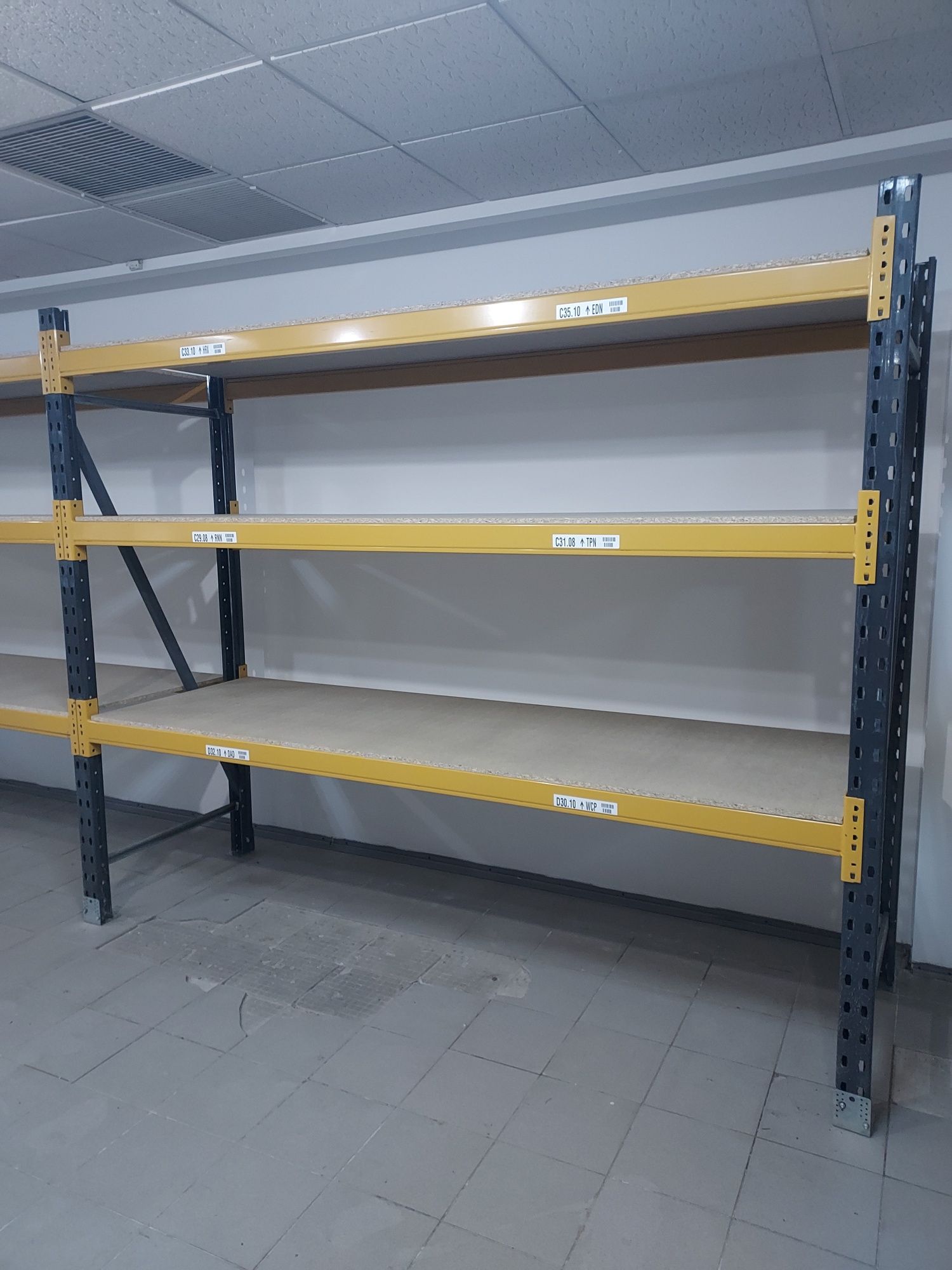 Rafturi metalice profesionale