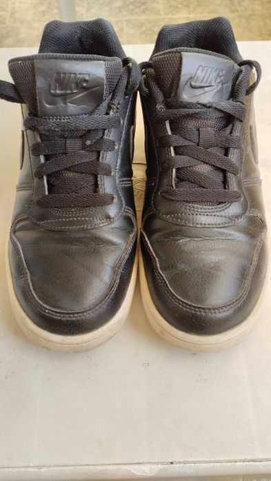 Маратонки NIKE 38 номер