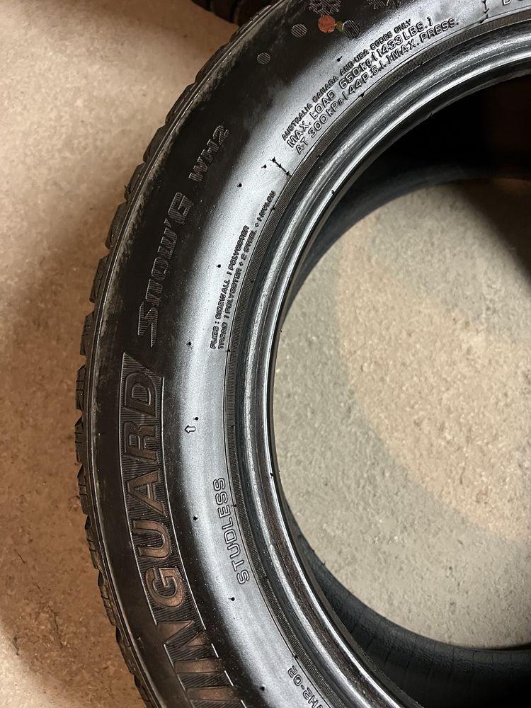 2 бр. зимни гуми Nexen Winguard Snow WH2 215/55R16 93H