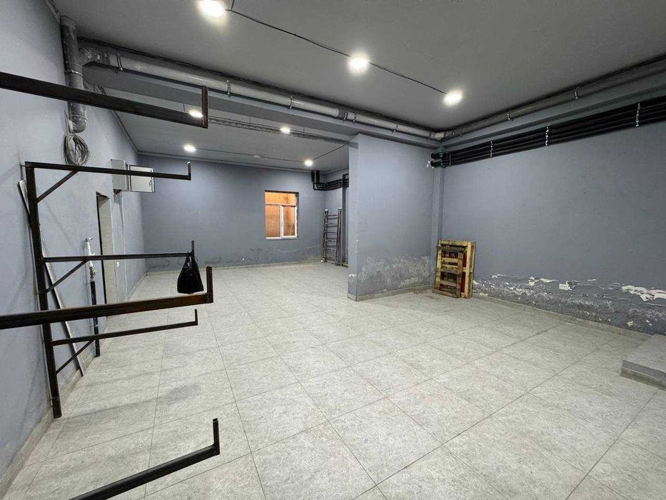 Сдается в аренду помещение 1этаж+подвал 92+75м2 КУшбеги Golden House