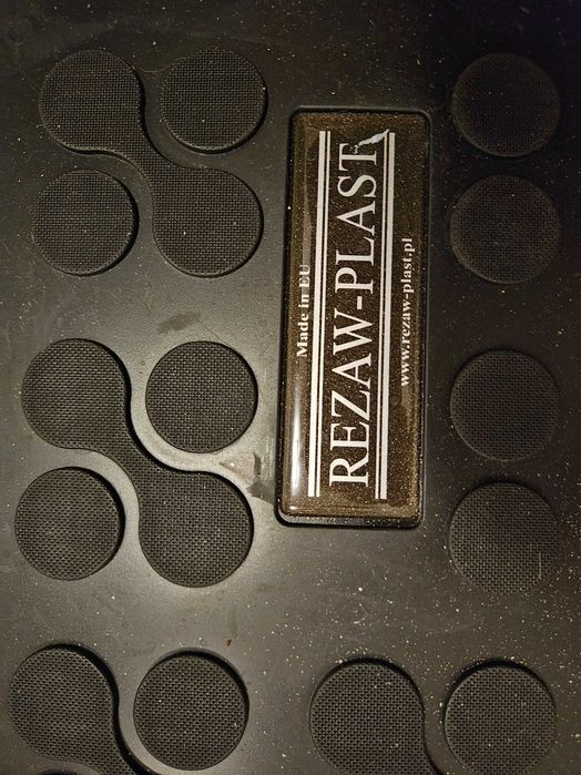 Гумена стелка багажник Audi Q3 2019--