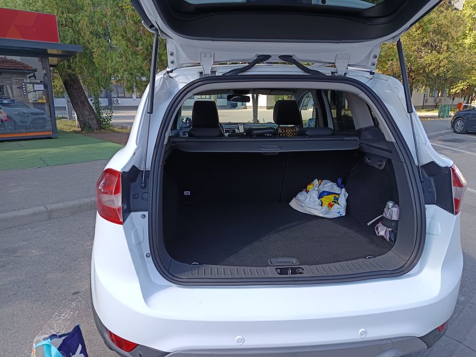 Vand Ford Kuga 2012, 180000