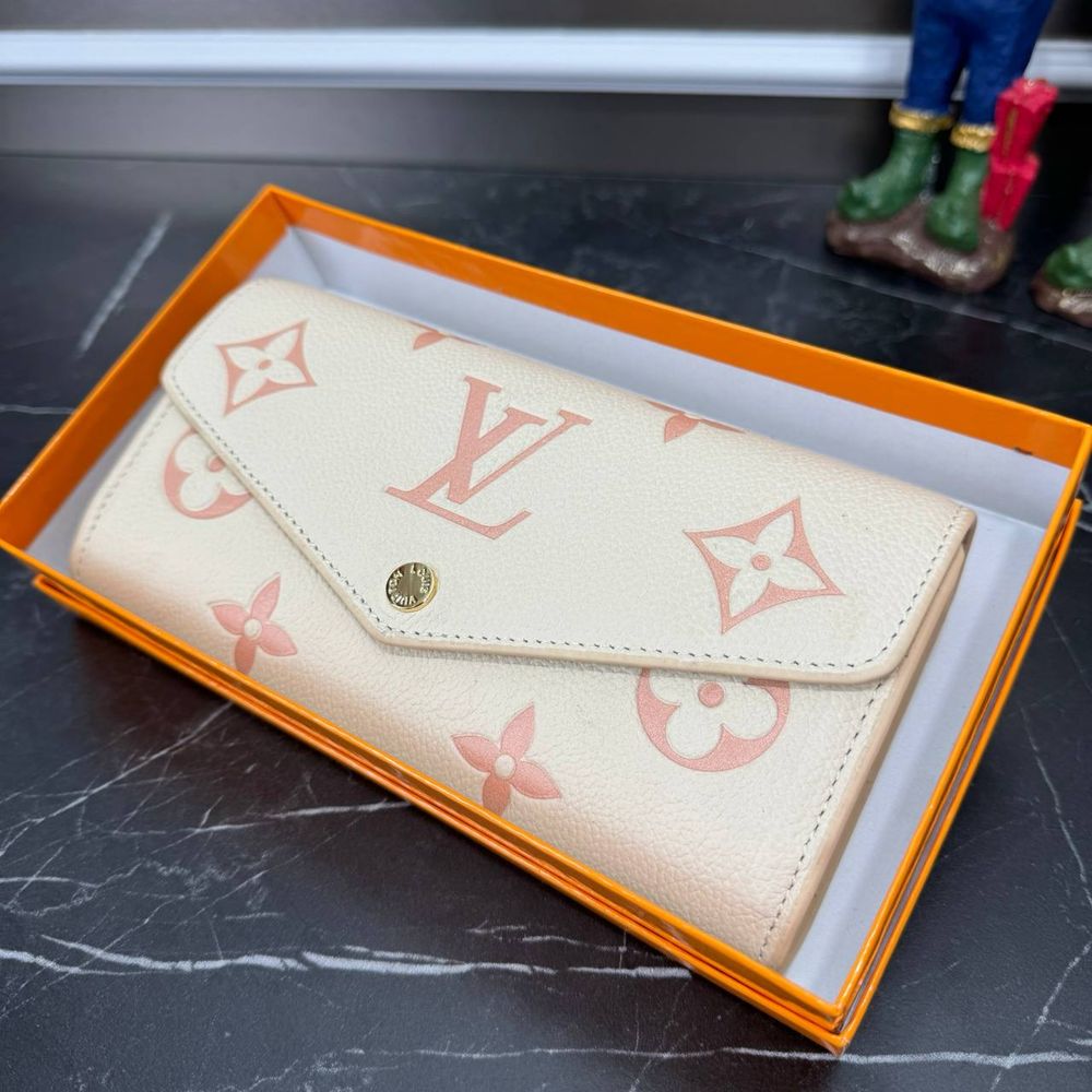Portofel Louis Vuitton - poze reale 100% -calitate superioara !