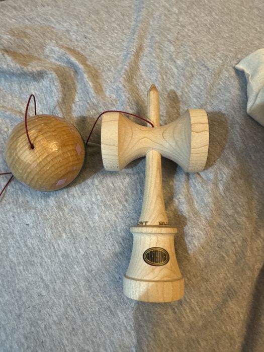 Kendama cu ken da originz blunt nou nou si tama E.T pro mod