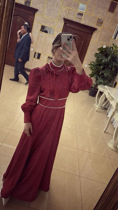 Көйлек вечерний. Размер:М