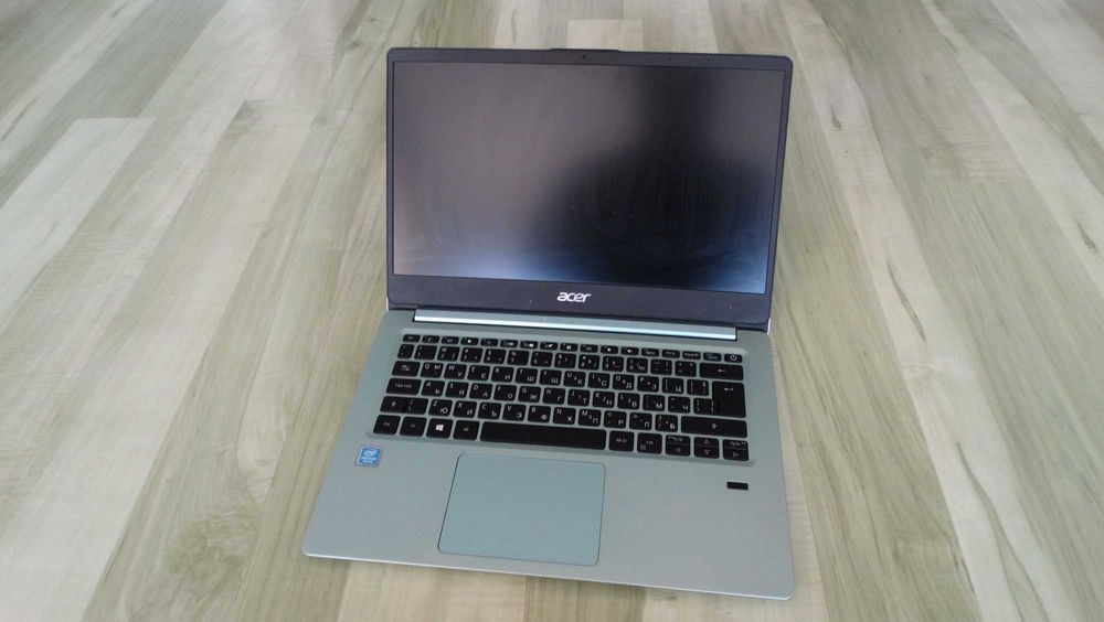 Лаптоп Acer SWIFT за части