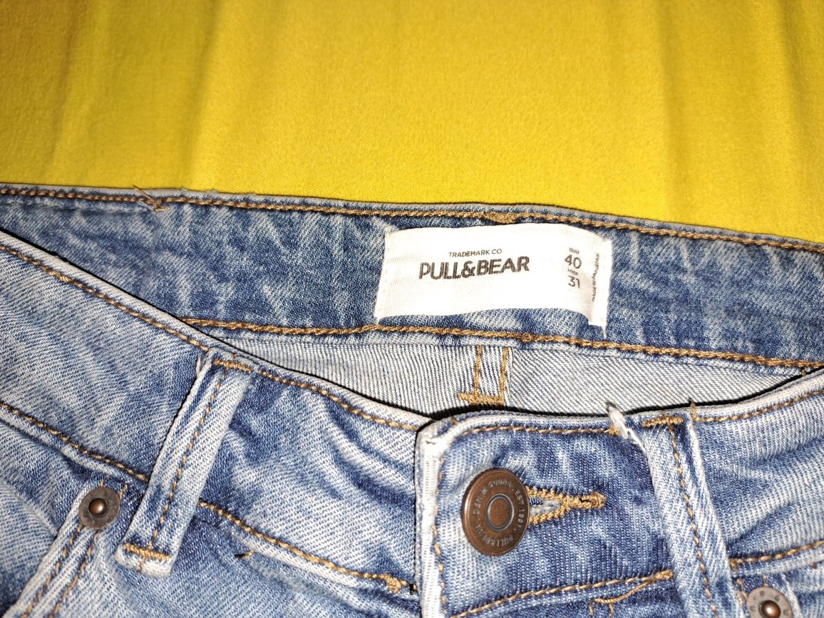 Blugi bărbat PULL&BEAR 40