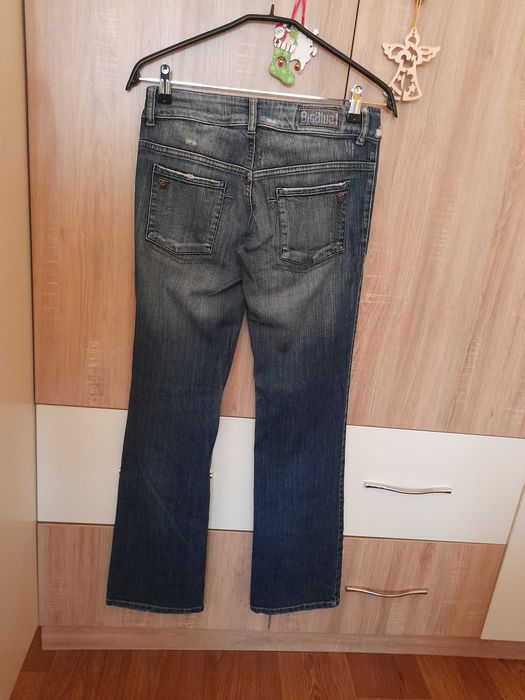 Дамски дънки номер 27