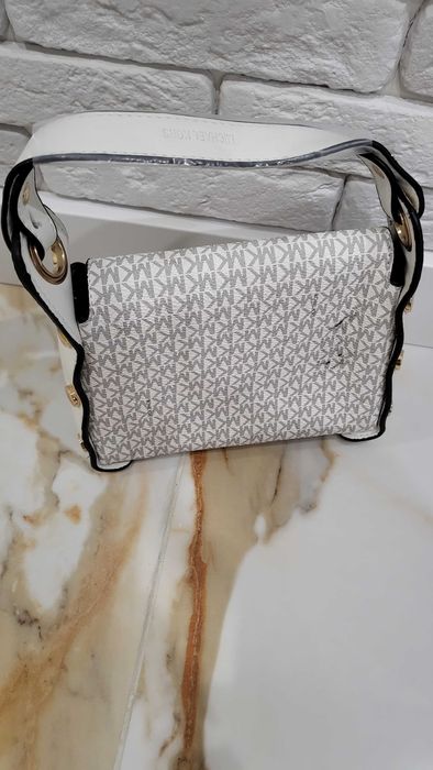 Мини дамска чанта Michael Kors
