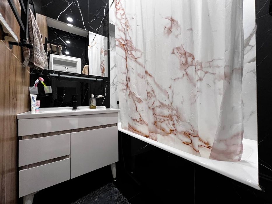 Квартира продается 4/5/9 на Дархане