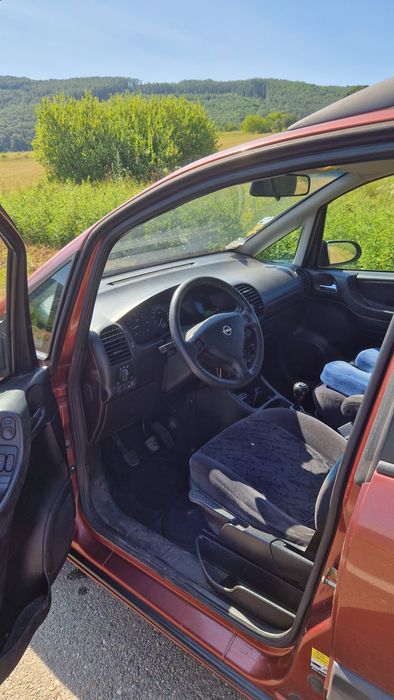 Opel Zafira 2.0 Diesel defectă