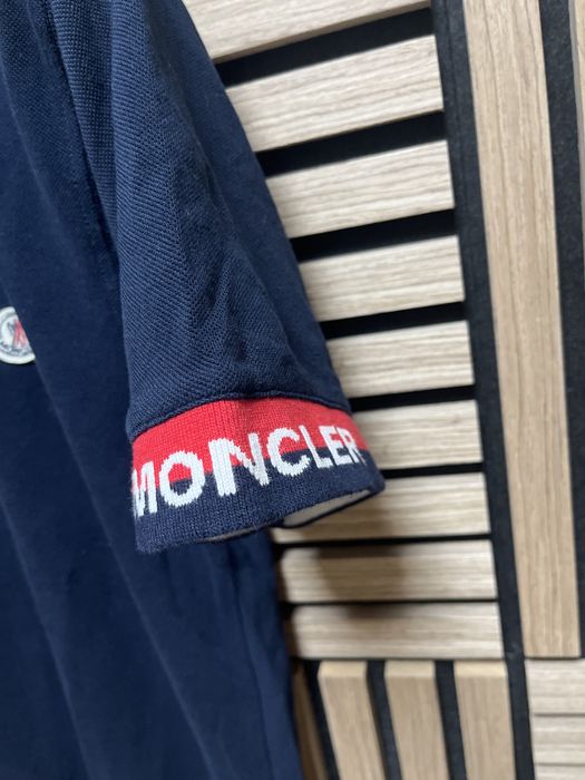 MONCLER - блуза размер Л