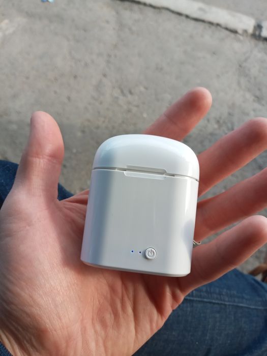 Продам блитуз наушники новые