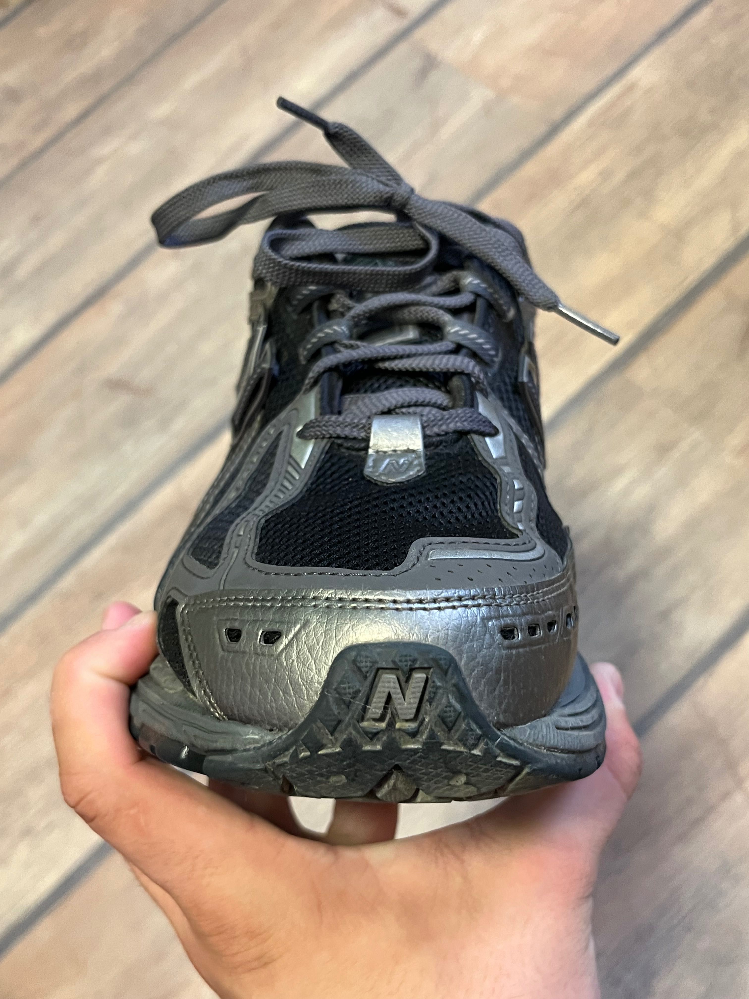 Обувки New Balance 1906