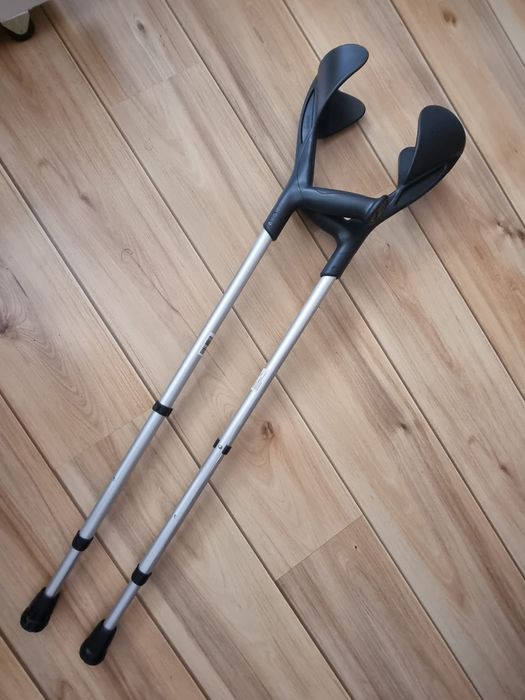 Carje noi, reglabile.