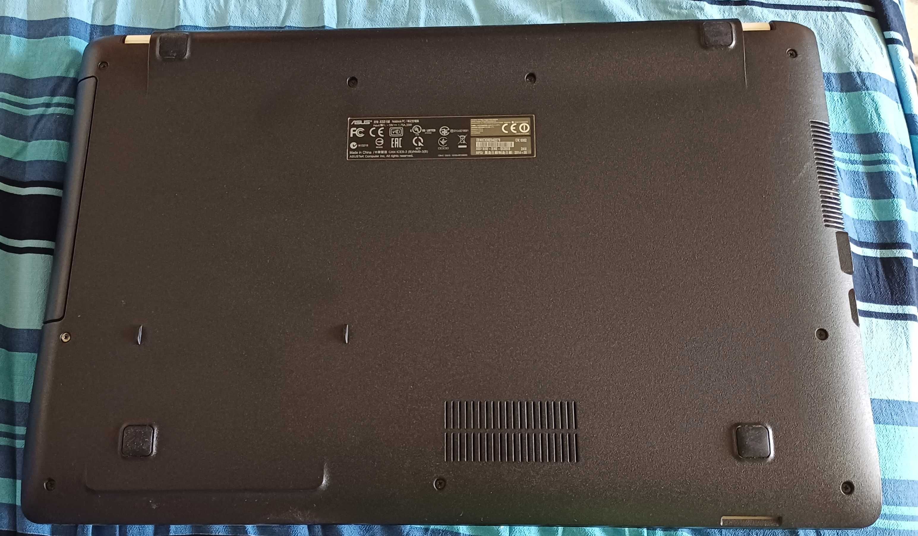 Продавам Лаптоп ASUS