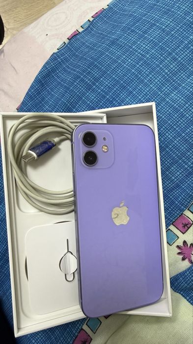 Айфон 12 64 гб хорошем качестве