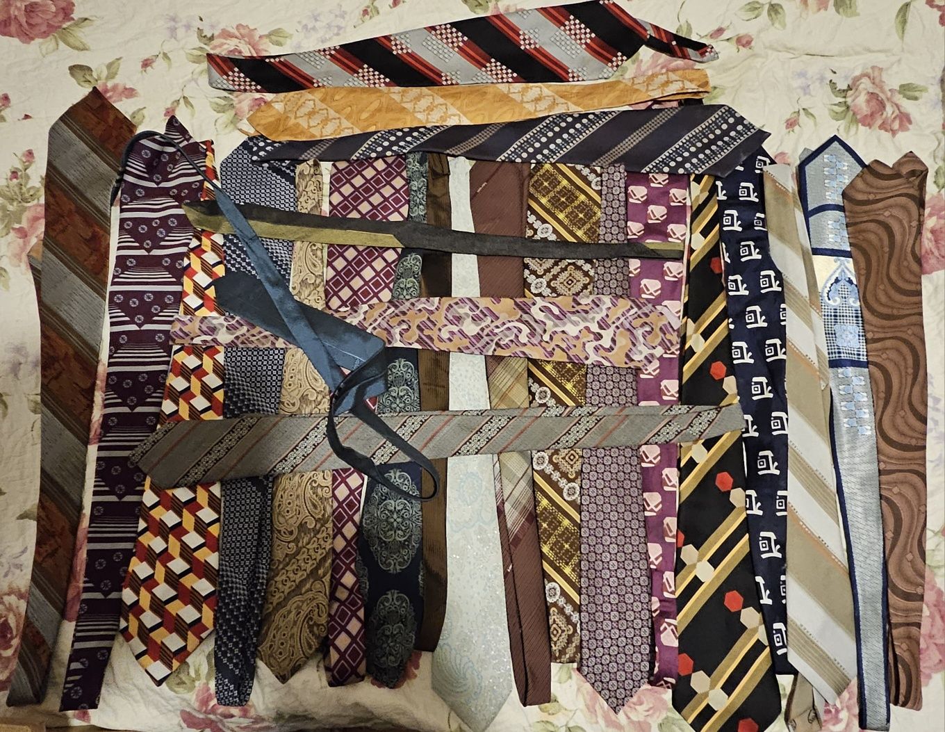 23 Cravate Vintage