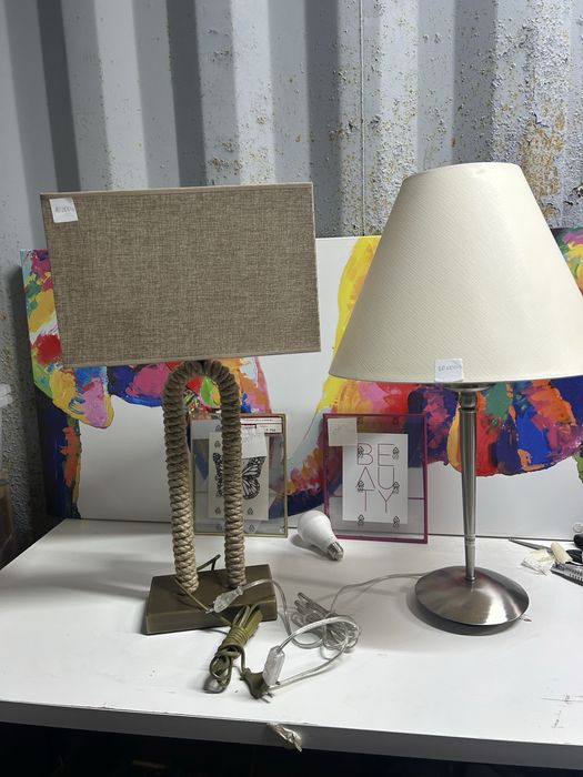 Продам настольные лампы