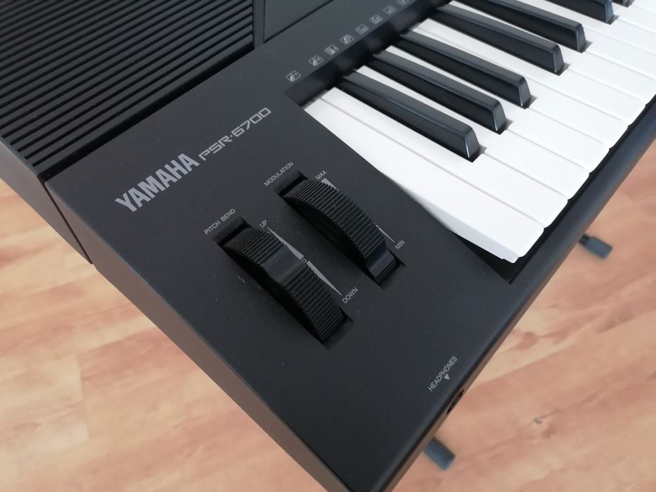 Yamaha PSR-6700 orga profesional pian