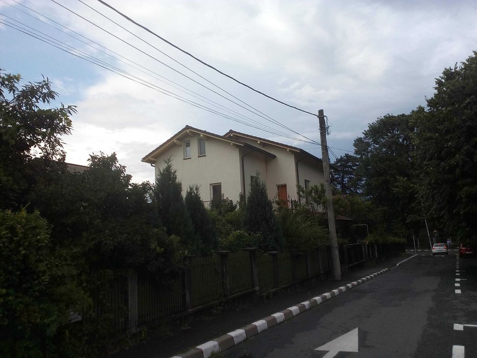 Caut colaborare cu cadre didactice