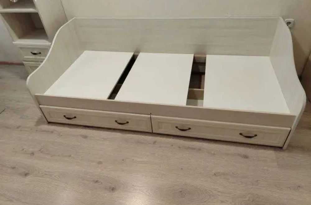 Кровать для детской