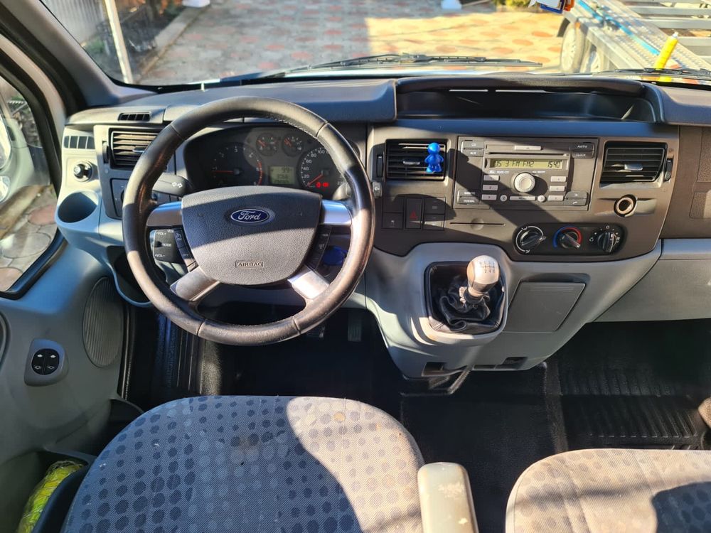 Ford Transit 2013 maxilung 8+1 locuri