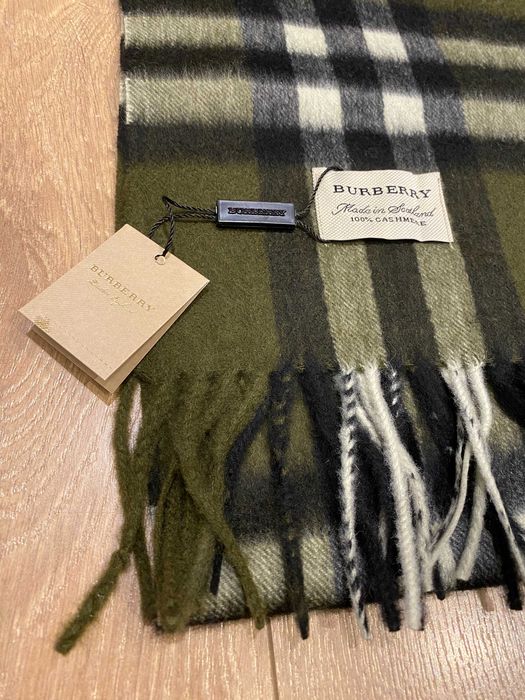 ОРИГИНАЛЕН BURBERRY Pine Green Check кашмирен шал