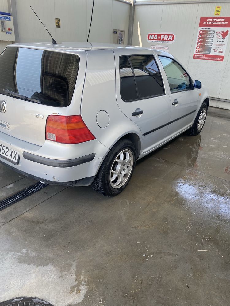 Volkswagen golf 4
