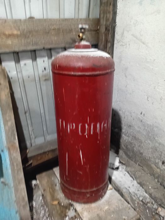 Продам газ болон 50 л.