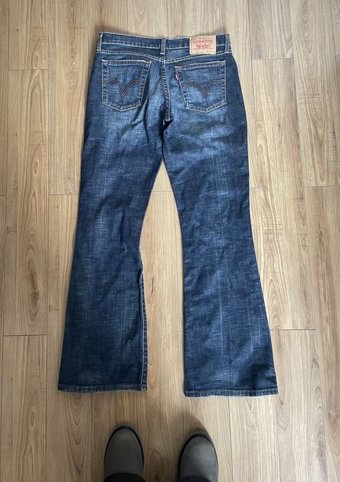 Blugi levis 529.