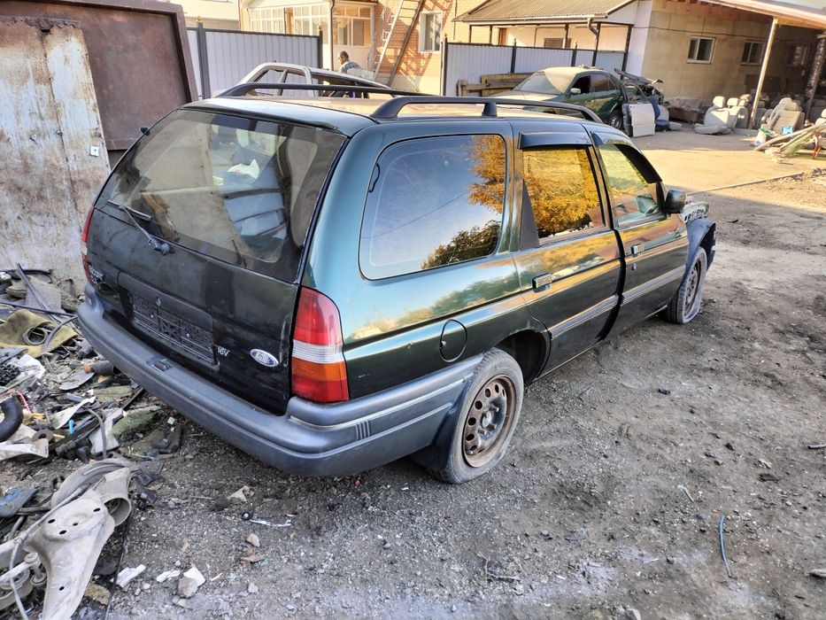 Продам по запчастям форд эскорт