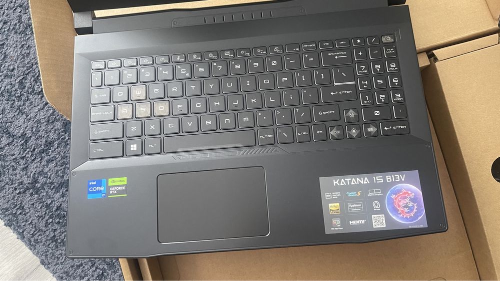 Laptop gaming MSI Katana 15 RTX 4050 NOU