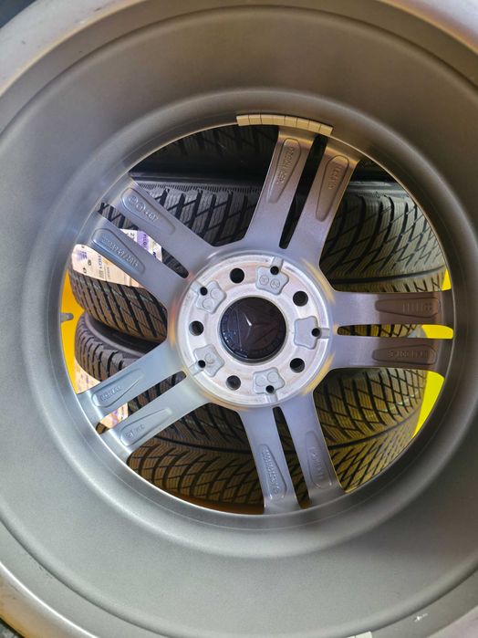 Roti Jante Anvelope IARNA 235/60/18 5x112 NOI Mercedes GLC W253 2025