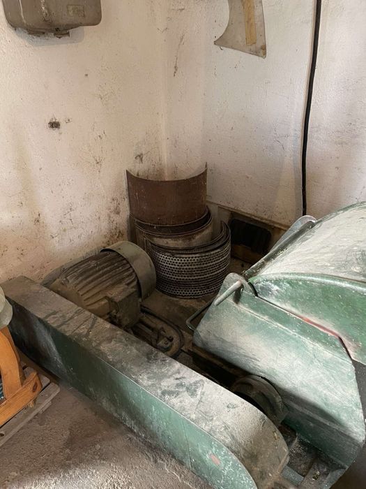 Фуражомелка.