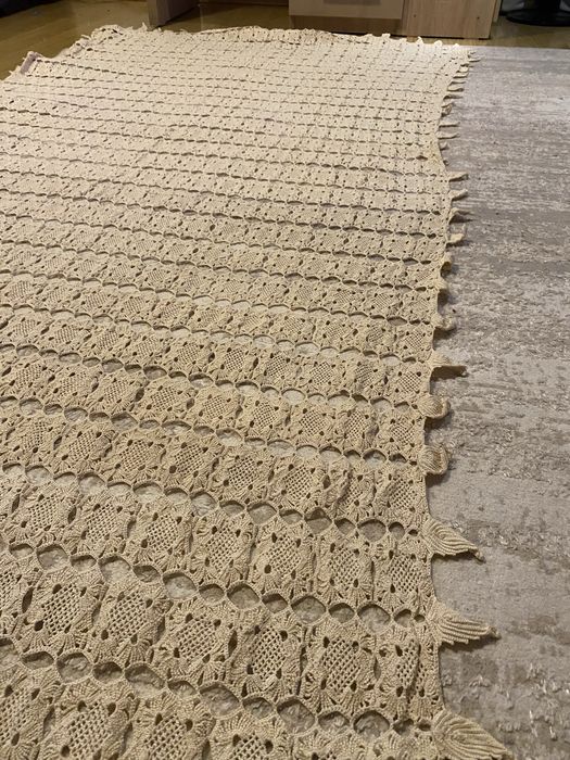 Vand fata de masa din borangic/marama lucrata manual