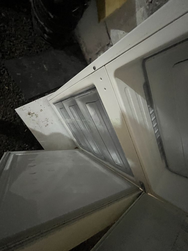 Холодильник SAMSUNG RL34ECSW