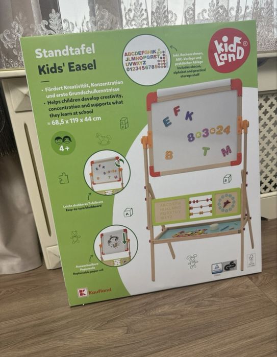 Tabla din lem cu litere si cifre