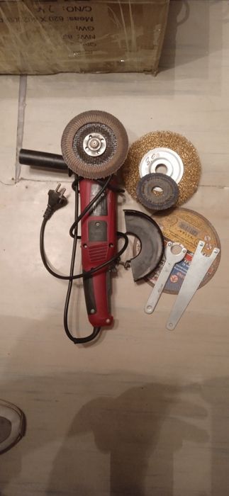Болгарка для работ по металлу смотрите фото