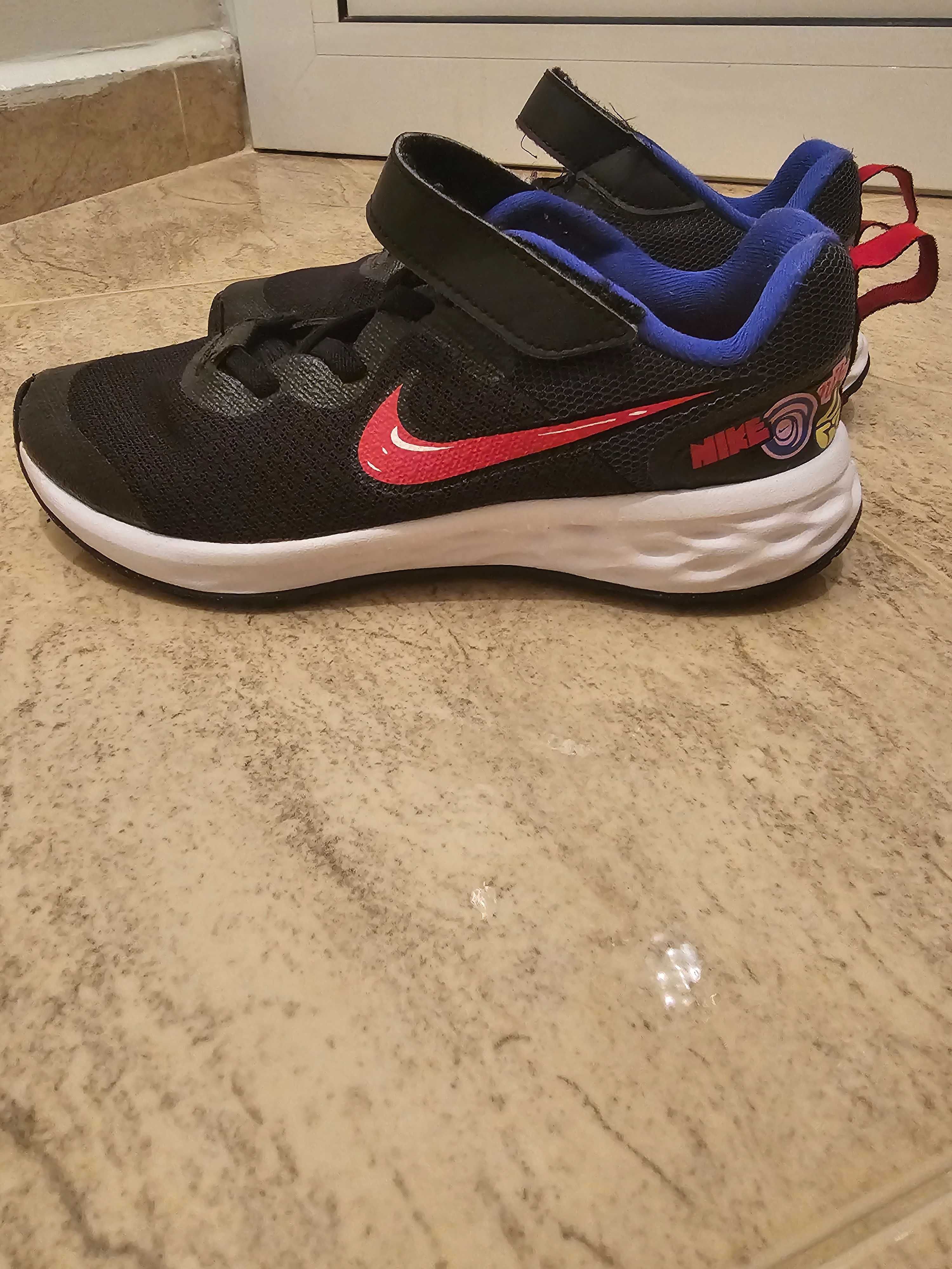 Детски кецове Nike 33.5 номер