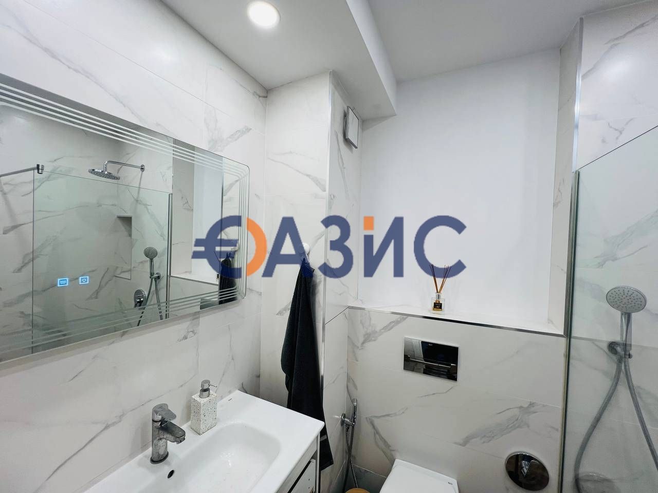Продава се Тристаен апартамент в к.к. Слънчев бряг - 125 кв.м за 1760 €/кв.м - Снимка #7