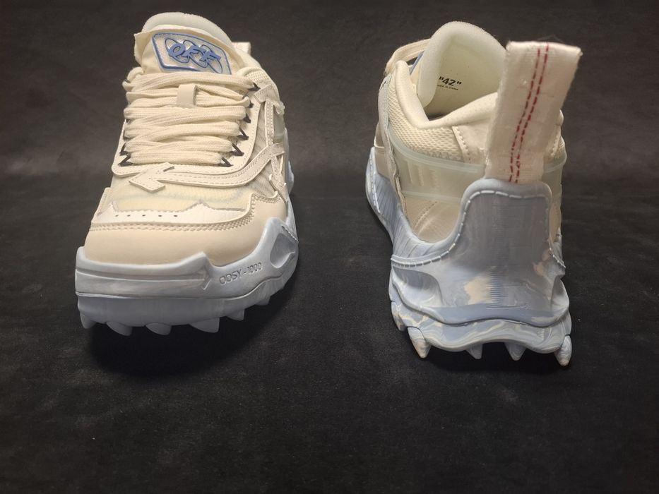 Off white Odsy 1000