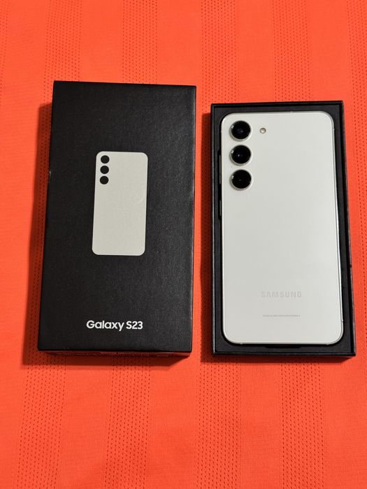 Samsung S23 256 gb Ram 8 5G польный комплект