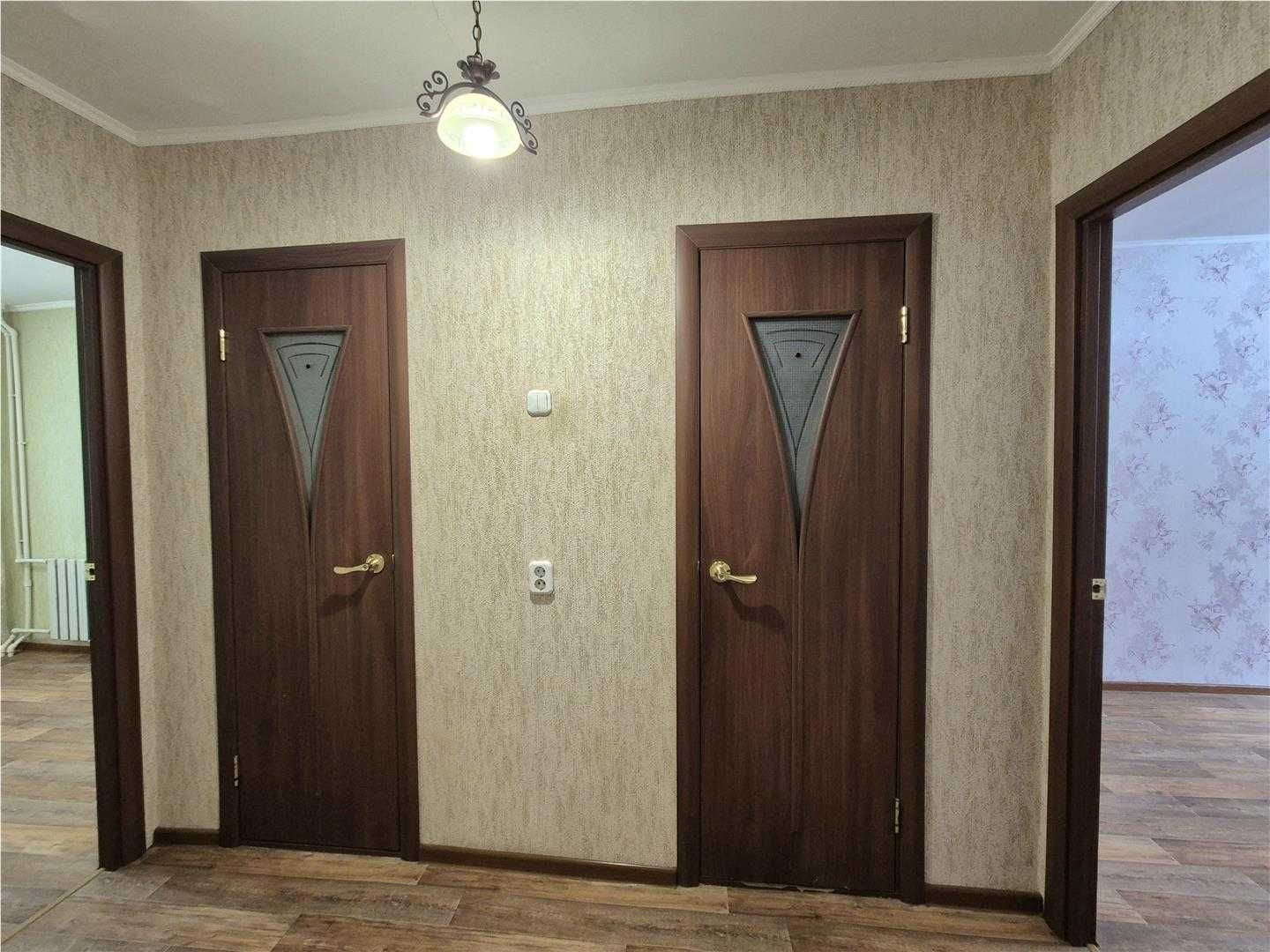 Продам 3-комн квартиру в отличном районе.
На 9 мкр на 2/9эт