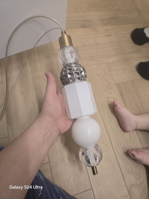 Продам бра новый