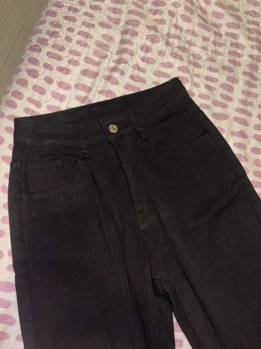 Черни дънки дамски- Mom Fit