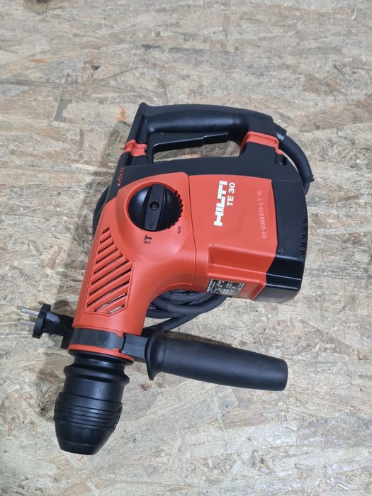 Rotopercutor SDS Plus Hilti TE 30 AVR