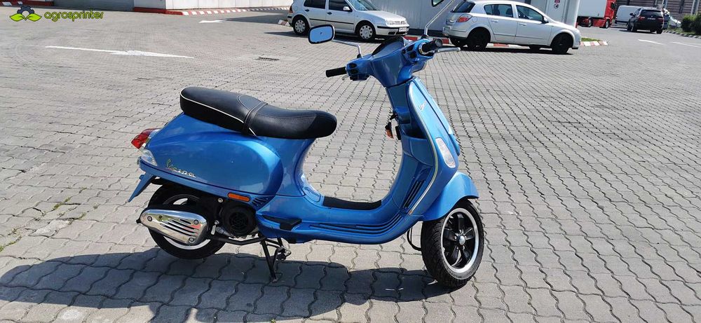NOU Vespa SXL 125