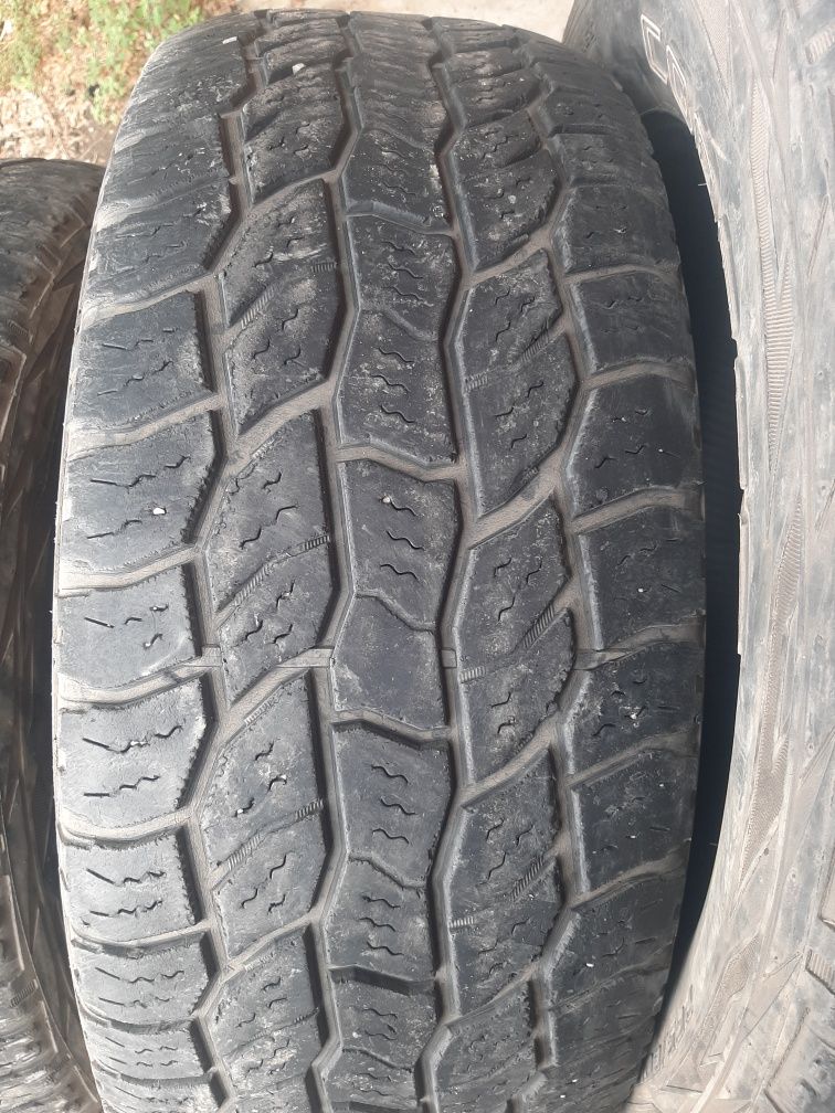 Продам шины 265/60/18 куппер  США