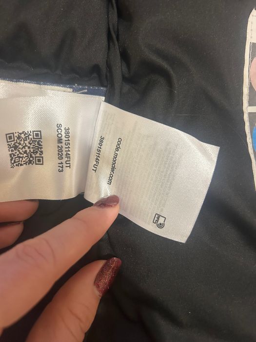 Елек Moncler Монклер